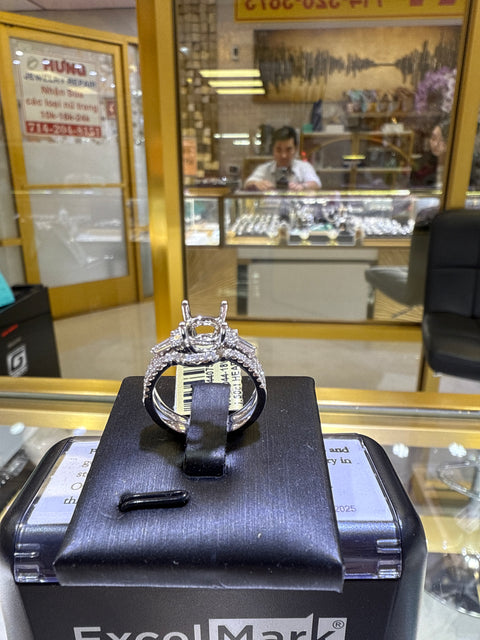 HRJ44075 ring whit gold